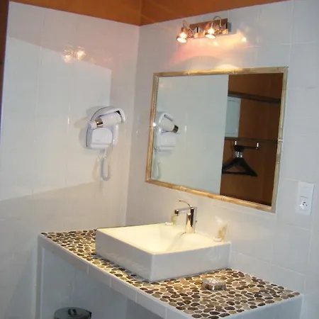 Hotel Le Saint Jean 3*