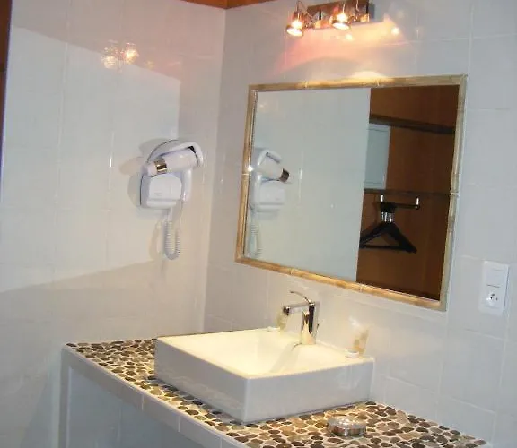 Hotel Le Saint Jean 3*